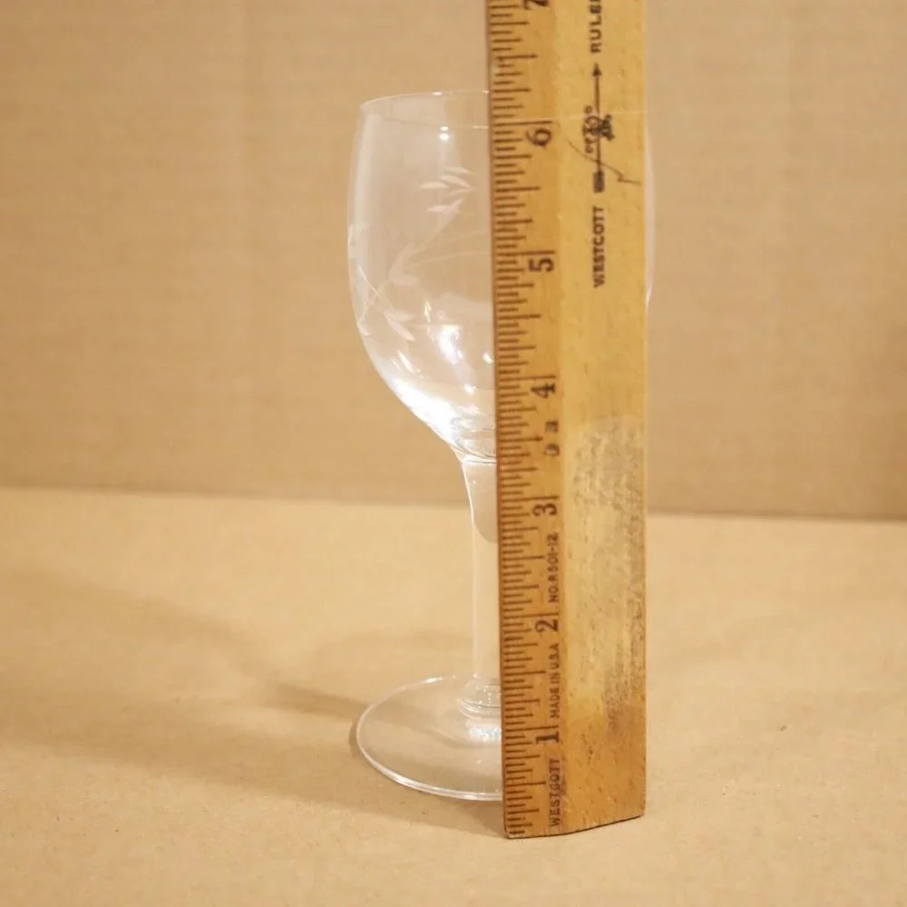 4/$20 Crystal Princess House Balloon Wine Glass Goblet Etched Floral Design 6in